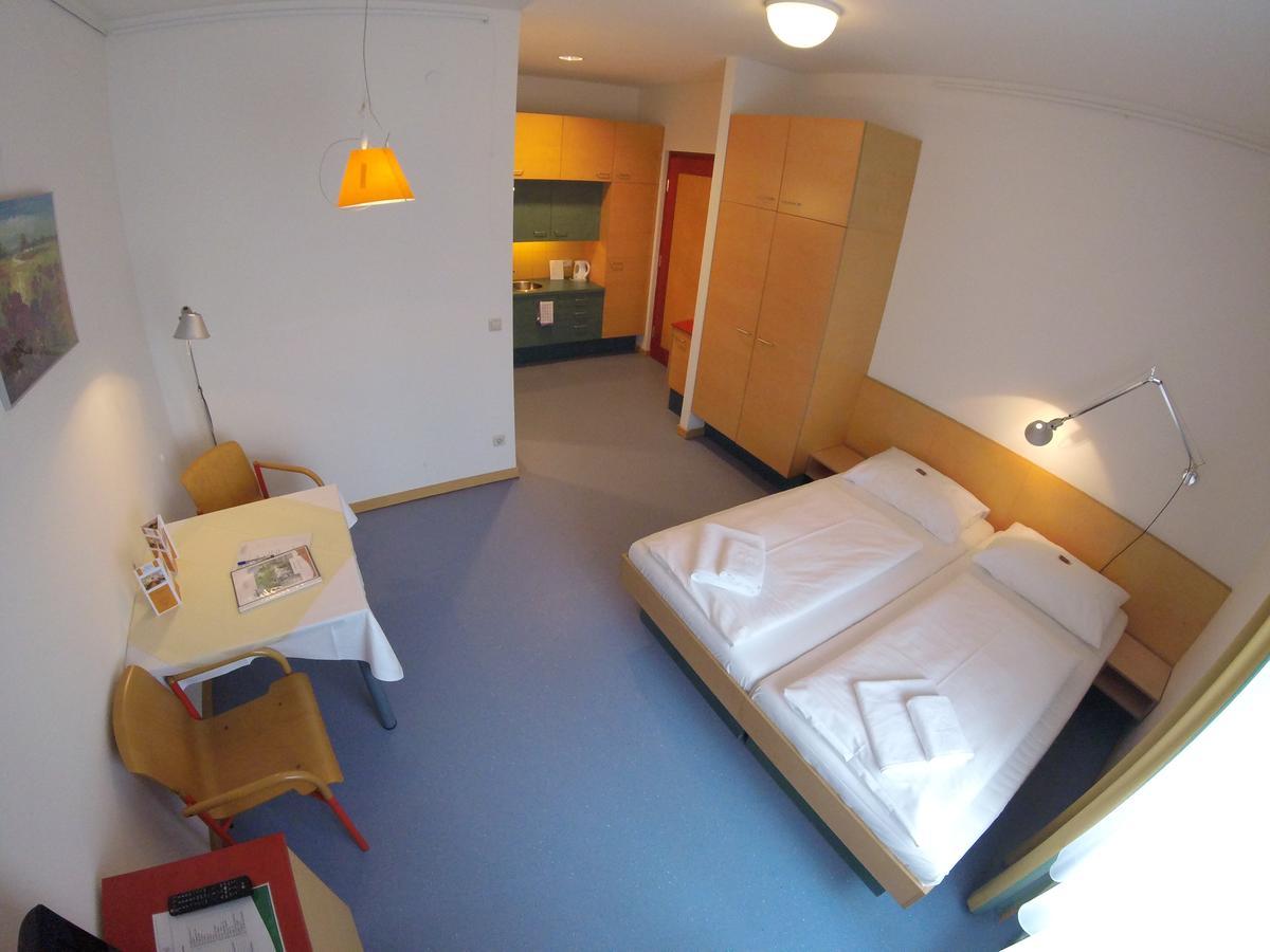 Haus Mobene - Hotel Garni Graz Quarto foto